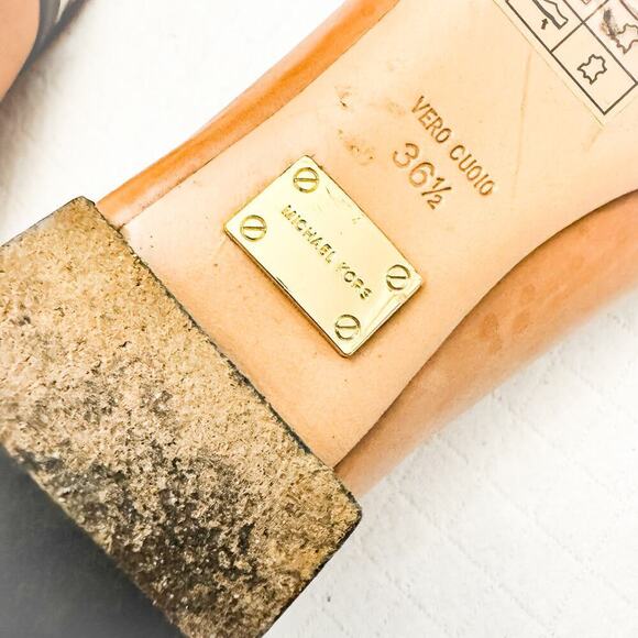 Michael Kors Collection Jodi Optic White Tan Shoes Black Outline Size 6.5 - Picture 3 of 5